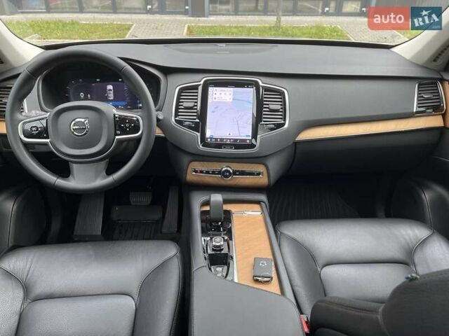 Серый Вольво ХС90, объемом двигателя 1.97 л и пробегом 33 тыс. км за 43000 $, фото 31 на Automoto.ua