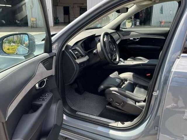 Серый Вольво ХС90, объемом двигателя 2 л и пробегом 40 тыс. км за 33000 $, фото 10 на Automoto.ua