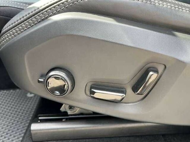 Серый Вольво ХС90, объемом двигателя 2 л и пробегом 40 тыс. км за 33000 $, фото 12 на Automoto.ua