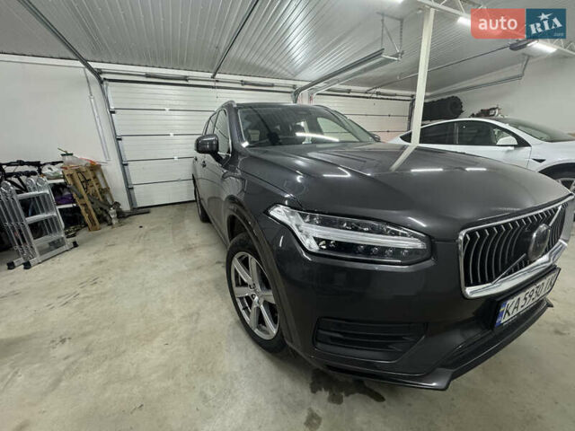 Серый Вольво ХС90, объемом двигателя 1.97 л и пробегом 122 тыс. км за 41000 $, фото 1 на Automoto.ua