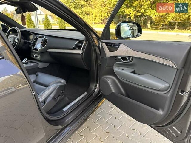 Серый Вольво ХС90, объемом двигателя 1.97 л и пробегом 50 тыс. км за 53700 $, фото 16 на Automoto.ua