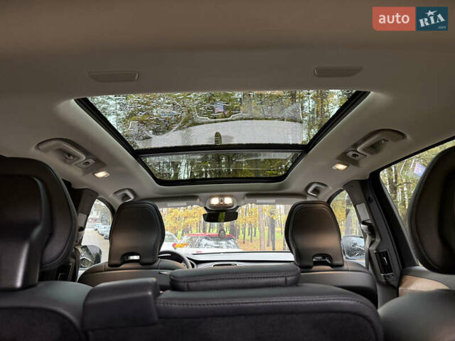 Серый Вольво ХС90, объемом двигателя 0 л и пробегом 42 тыс. км за 53000 $, фото 21 на Automoto.ua