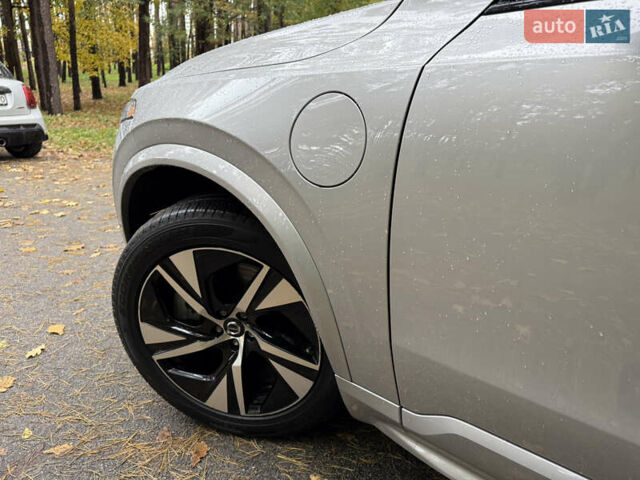 Серый Вольво ХС90, объемом двигателя 0 л и пробегом 42 тыс. км за 53000 $, фото 24 на Automoto.ua