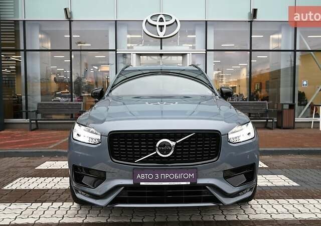 Серый Вольво ХС90, объемом двигателя 1.97 л и пробегом 105 тыс. км за 44634 $, фото 4 на Automoto.ua