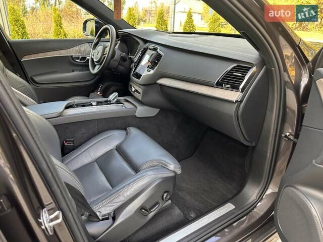 Серый Вольво ХС90, объемом двигателя 1.97 л и пробегом 50 тыс. км за 53700 $, фото 17 на Automoto.ua