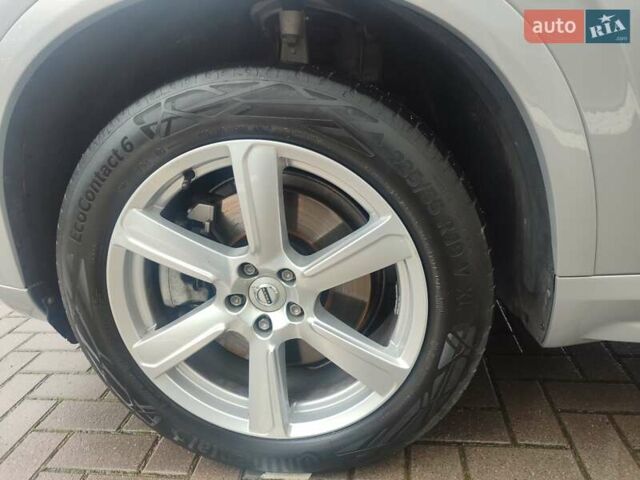 Сірий Вольво ХС90, об'ємом двигуна 2 л та пробігом 73 тис. км за 47000 $, фото 6 на Automoto.ua