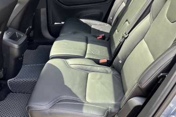 Серый Вольво ХС90, объемом двигателя 2 л и пробегом 40 тыс. км за 33000 $, фото 19 на Automoto.ua