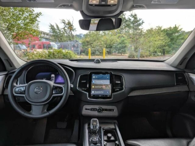 Серый Вольво ХС90, объемом двигателя 2 л и пробегом 27 тыс. км за 19700 $, фото 7 на Automoto.ua