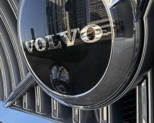 Серый Вольво ХС90, объемом двигателя 2 л и пробегом 14 тыс. км за 69333 $, фото 32 на Automoto.ua