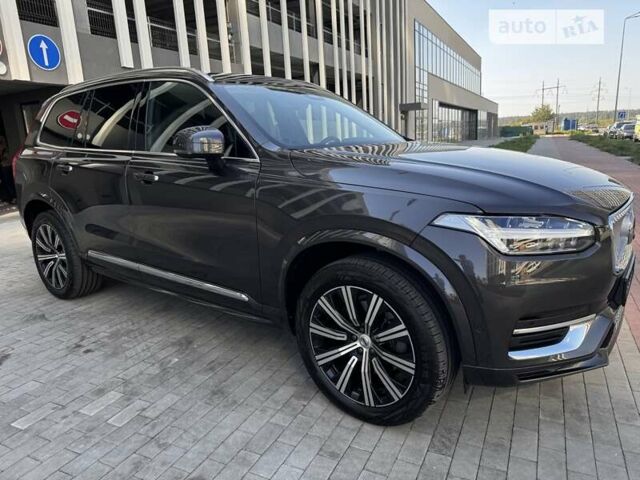 Серый Вольво ХС90, объемом двигателя 2 л и пробегом 14 тыс. км за 69333 $, фото 6 на Automoto.ua