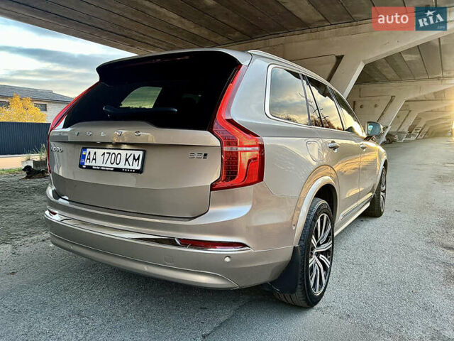 Вольво ХС90 2023 в Киеве на Automoto.ua Серый Вольво ХС90, объемом двигателя 1.97 л и пробегом 114 тыс. км за 53500 $, фото 28 на Automoto.ua
