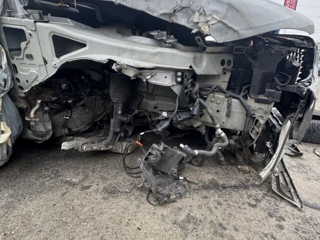 Сірий Вольво ХС90, об'ємом двигуна 2 л та пробігом 80 тис. км за 12500 $, фото 5 на Automoto.ua