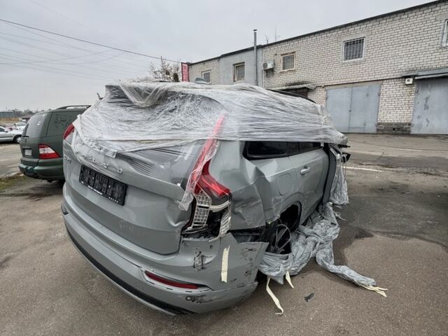 Сірий Вольво ХС90, об'ємом двигуна 2 л та пробігом 80 тис. км за 12500 $, фото 11 на Automoto.ua