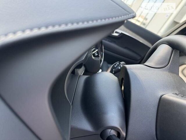 Серый Вольво ХС90, объемом двигателя 2 л и пробегом 14 тыс. км за 69333 $, фото 59 на Automoto.ua