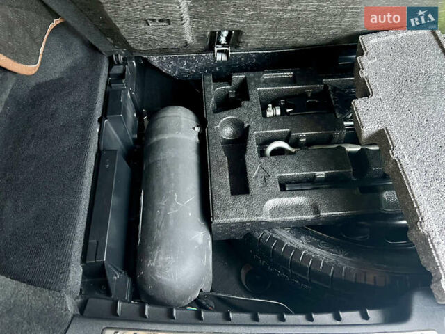 Вольво ХС90 2023 в Киеве на Automoto.ua Серый Вольво ХС90, объемом двигателя 1.97 л и пробегом 114 тыс. км за 53500 $, фото 46 на Automoto.ua