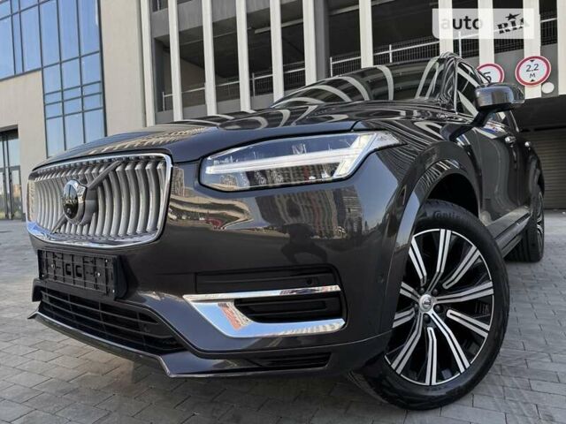 Серый Вольво ХС90, объемом двигателя 2 л и пробегом 14 тыс. км за 69333 $, фото 26 на Automoto.ua