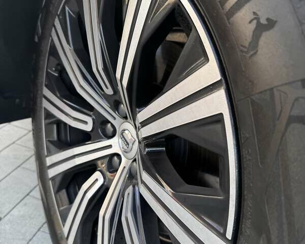 Серый Вольво ХС90, объемом двигателя 2 л и пробегом 14 тыс. км за 69333 $, фото 39 на Automoto.ua