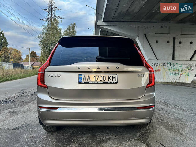 Вольво ХС90 2023 в Киеве на Automoto.ua Серый Вольво ХС90, объемом двигателя 1.97 л и пробегом 114 тыс. км за 53500 $, фото 7 на Automoto.ua