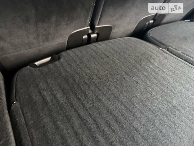 Серый Вольво ХС90, объемом двигателя 2 л и пробегом 14 тыс. км за 69333 $, фото 17 на Automoto.ua