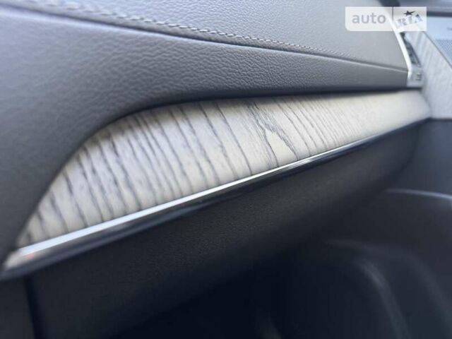 Серый Вольво ХС90, объемом двигателя 2 л и пробегом 14 тыс. км за 69333 $, фото 1 на Automoto.ua