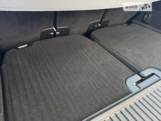 Серый Вольво ХС90, объемом двигателя 2 л и пробегом 14 тыс. км за 69333 $, фото 18 на Automoto.ua