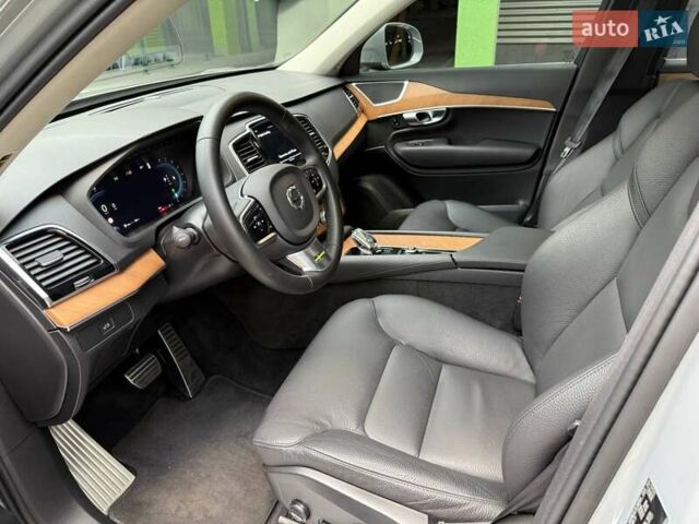 Серый Вольво ХС90, объемом двигателя 2 л и пробегом 24 тыс. км за 47000 $, фото 9 на Automoto.ua