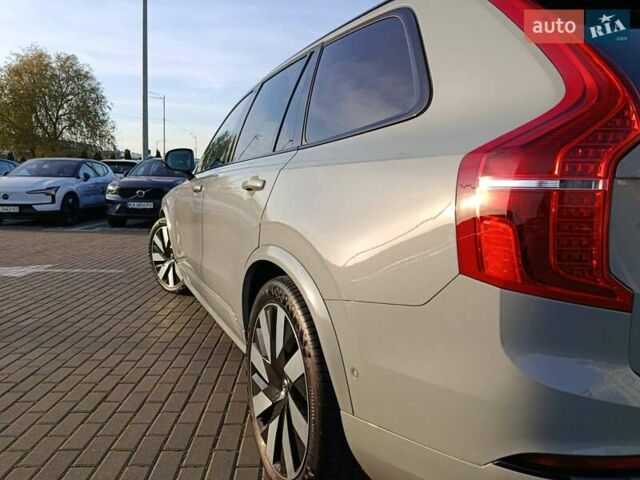 Серый Вольво ХС90, объемом двигателя 1.97 л и пробегом 21 тыс. км за 83700 $, фото 12 на Automoto.ua