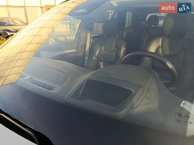 Серый Вольво ХС90, объемом двигателя 1.97 л и пробегом 21 тыс. км за 83700 $, фото 31 на Automoto.ua