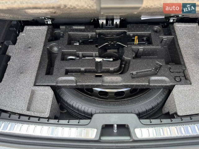 Серый Вольво ХС90, объемом двигателя 1.97 л и пробегом 1 тыс. км за 63500 $, фото 5 на Automoto.ua