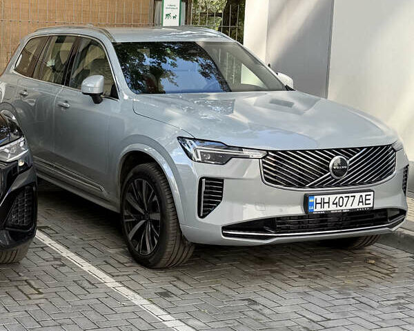 Серый Вольво ХС90, объемом двигателя 1.97 л и пробегом 1 тыс. км за 63500 $, фото 9 на Automoto.ua