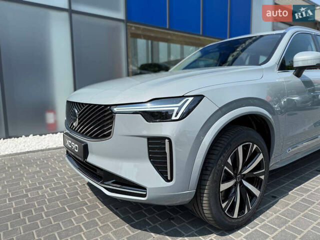 Серый Вольво ХС90, объемом двигателя 1.97 л и пробегом 1 тыс. км за 63500 $, фото 8 на Automoto.ua