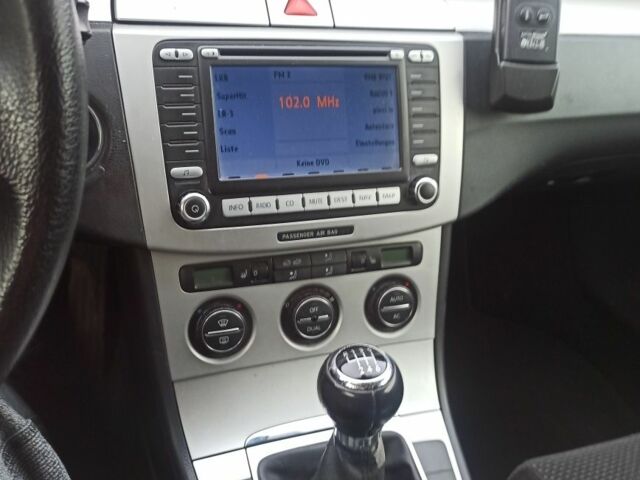 Синий Вольво ХС90, объемом двигателя 2 л и пробегом 296 тыс. км за 2999 $, фото 2 на Automoto.ua