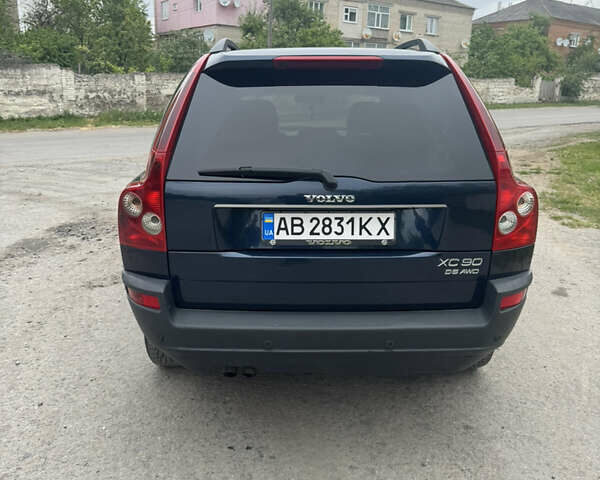 Синий Вольво ХС90, объемом двигателя 2.4 л и пробегом 318 тыс. км за 9200 $, фото 3 на Automoto.ua