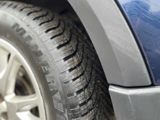 Синій Вольво ХС90, об'ємом двигуна 2.4 л та пробігом 340 тис. км за 5249 $, фото 2 на Automoto.ua