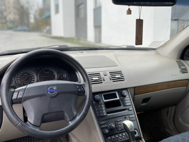 Синій Вольво ХС90, об'ємом двигуна 2.4 л та пробігом 340 тис. км за 5249 $, фото 7 на Automoto.ua