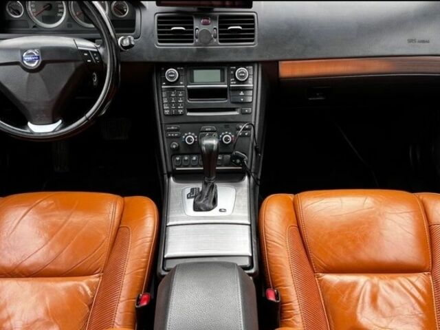 Синій Вольво ХС90, об'ємом двигуна 2.4 л та пробігом 278 тис. км за 4000 $, фото 7 на Automoto.ua