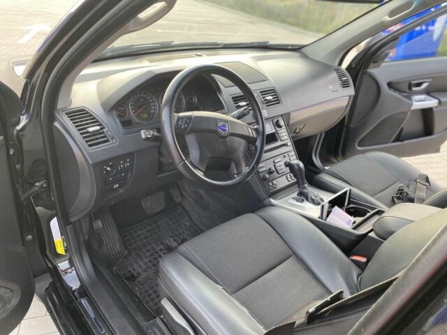 Синій Вольво ХС90, об'ємом двигуна 2.4 л та пробігом 320 тис. км за 6000 $, фото 5 на Automoto.ua