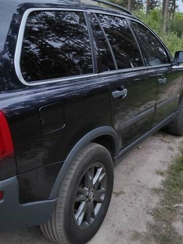 Синий Вольво ХС90, объемом двигателя 2.4 л и пробегом 458 тыс. км за 10500 $, фото 3 на Automoto.ua