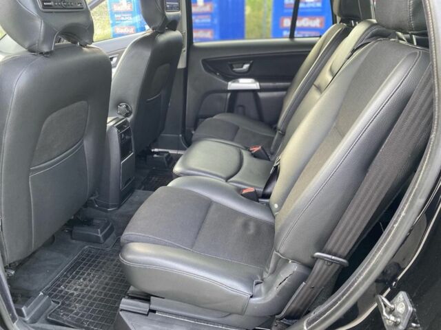 Синий Вольво ХС90, объемом двигателя 2.4 л и пробегом 320 тыс. км за 6000 $, фото 4 на Automoto.ua