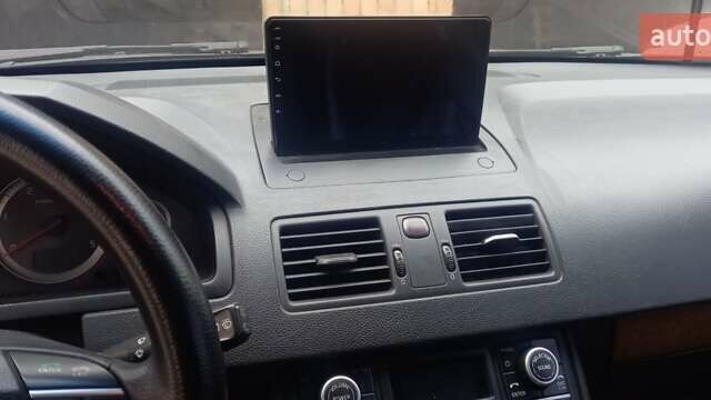 Синий Вольво ХС90, объемом двигателя 2.4 л и пробегом 321 тыс. км за 11111 $, фото 25 на Automoto.ua