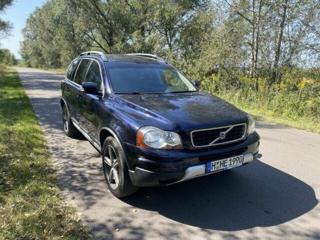 Синий Вольво ХС90, объемом двигателя 2.4 л и пробегом 333 тыс. км за 7500 $, фото 1 на Automoto.ua