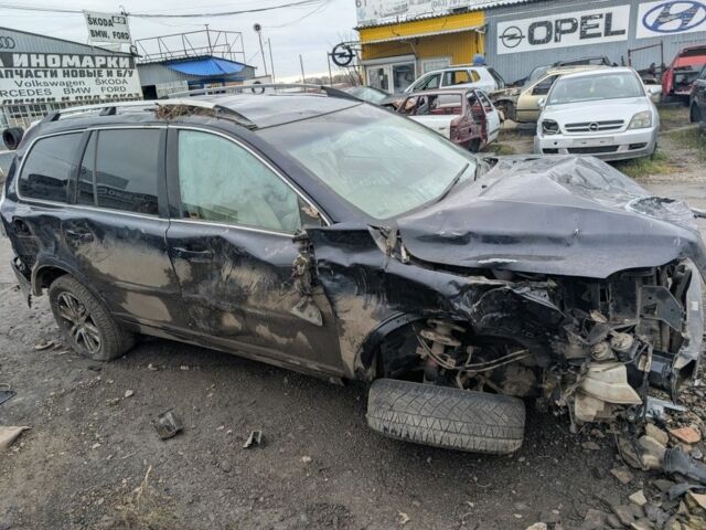 Синий Вольво ХС90, объемом двигателя 2.4 л и пробегом 290 тыс. км за 2900 $, фото 2 на Automoto.ua