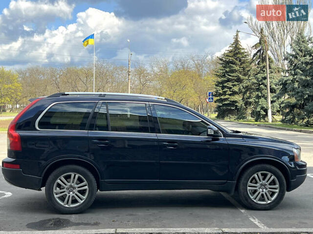 Синий Вольво ХС90, объемом двигателя 2.52 л и пробегом 337 тыс. км за 9999 $, фото 7 на Automoto.ua