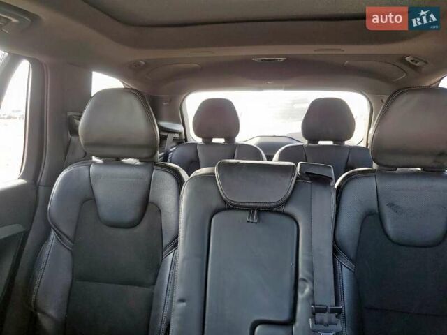 Синій Вольво ХС90, об'ємом двигуна 1.97 л та пробігом 134 тис. км за 5400 $, фото 8 на Automoto.ua