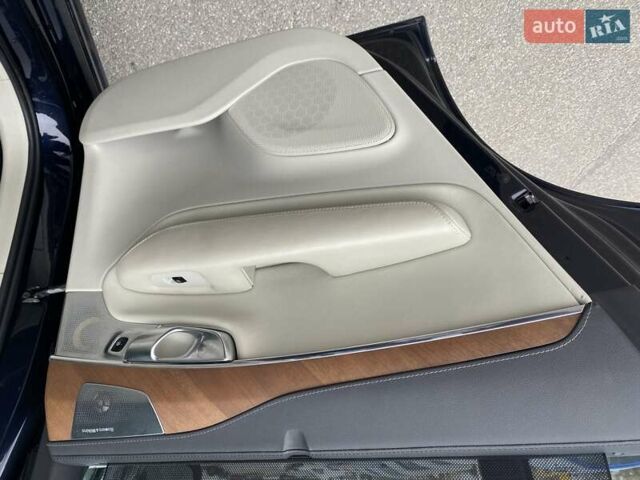 Синий Вольво ХС90, объемом двигателя 1.97 л и пробегом 182 тыс. км за 22900 $, фото 18 на Automoto.ua