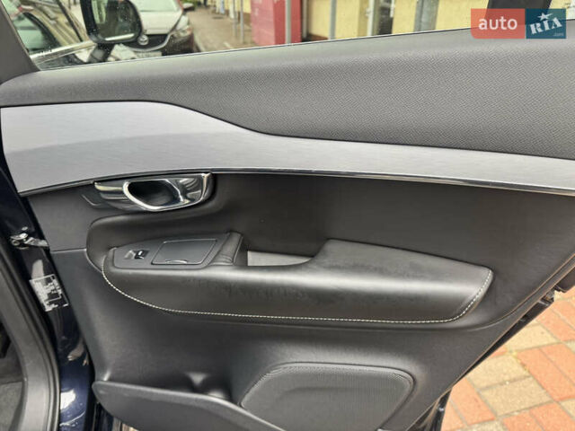 Синий Вольво ХС90, объемом двигателя 1.97 л и пробегом 227 тыс. км за 25000 $, фото 16 на Automoto.ua