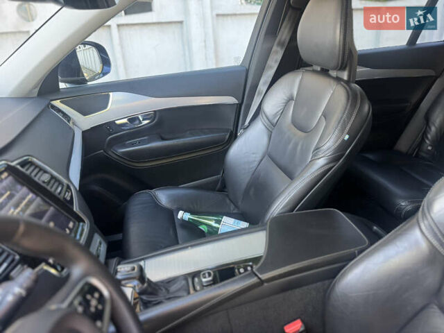 Синий Вольво ХС90, объемом двигателя 1.97 л и пробегом 227 тыс. км за 25000 $, фото 26 на Automoto.ua