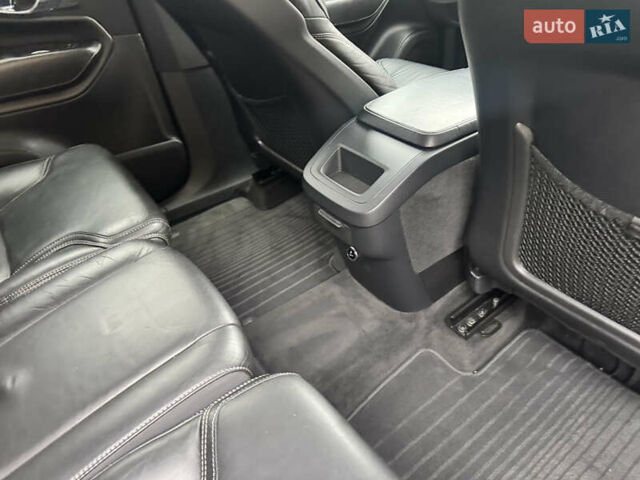 Синий Вольво ХС90, объемом двигателя 1.97 л и пробегом 227 тыс. км за 25000 $, фото 17 на Automoto.ua