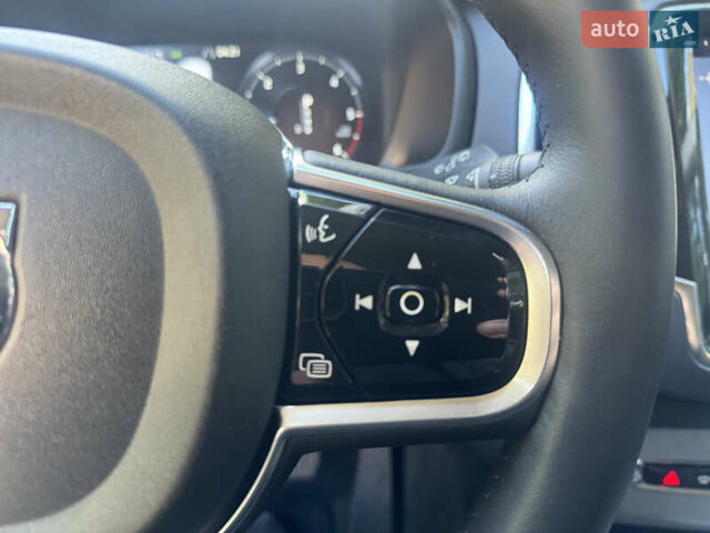 Синий Вольво ХС90, объемом двигателя 1.97 л и пробегом 227 тыс. км за 25000 $, фото 35 на Automoto.ua