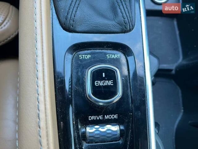 Синий Вольво ХС90, объемом двигателя 1.97 л и пробегом 212 тыс. км за 26290 $, фото 27 на Automoto.ua